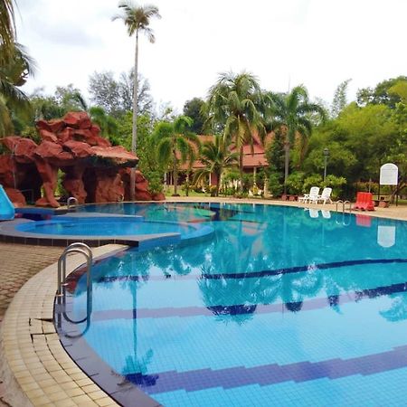 Rompin Beach Resorts Kuala Rompin Εξωτερικό φωτογραφία