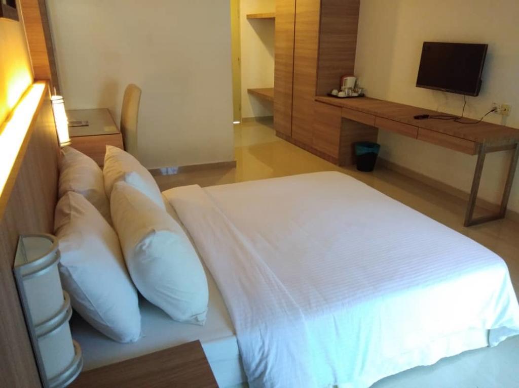Rompin Beach Resorts Kuala Rompin Εξωτερικό φωτογραφία
