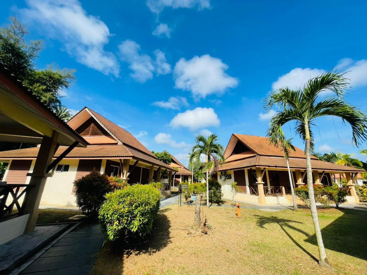 Rompin Beach Resorts Kuala Rompin Εξωτερικό φωτογραφία