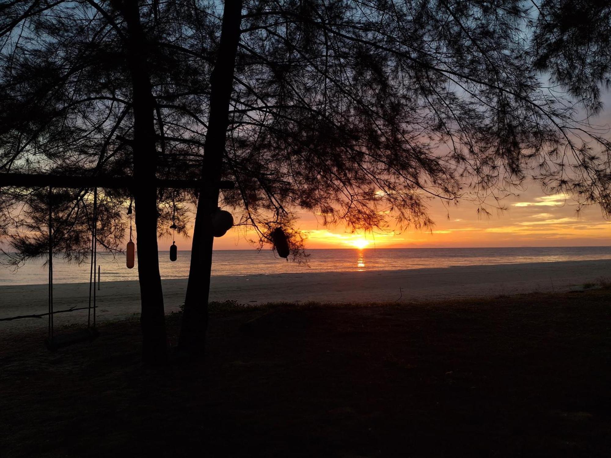 Rompin Beach Resorts Kuala Rompin Εξωτερικό φωτογραφία
