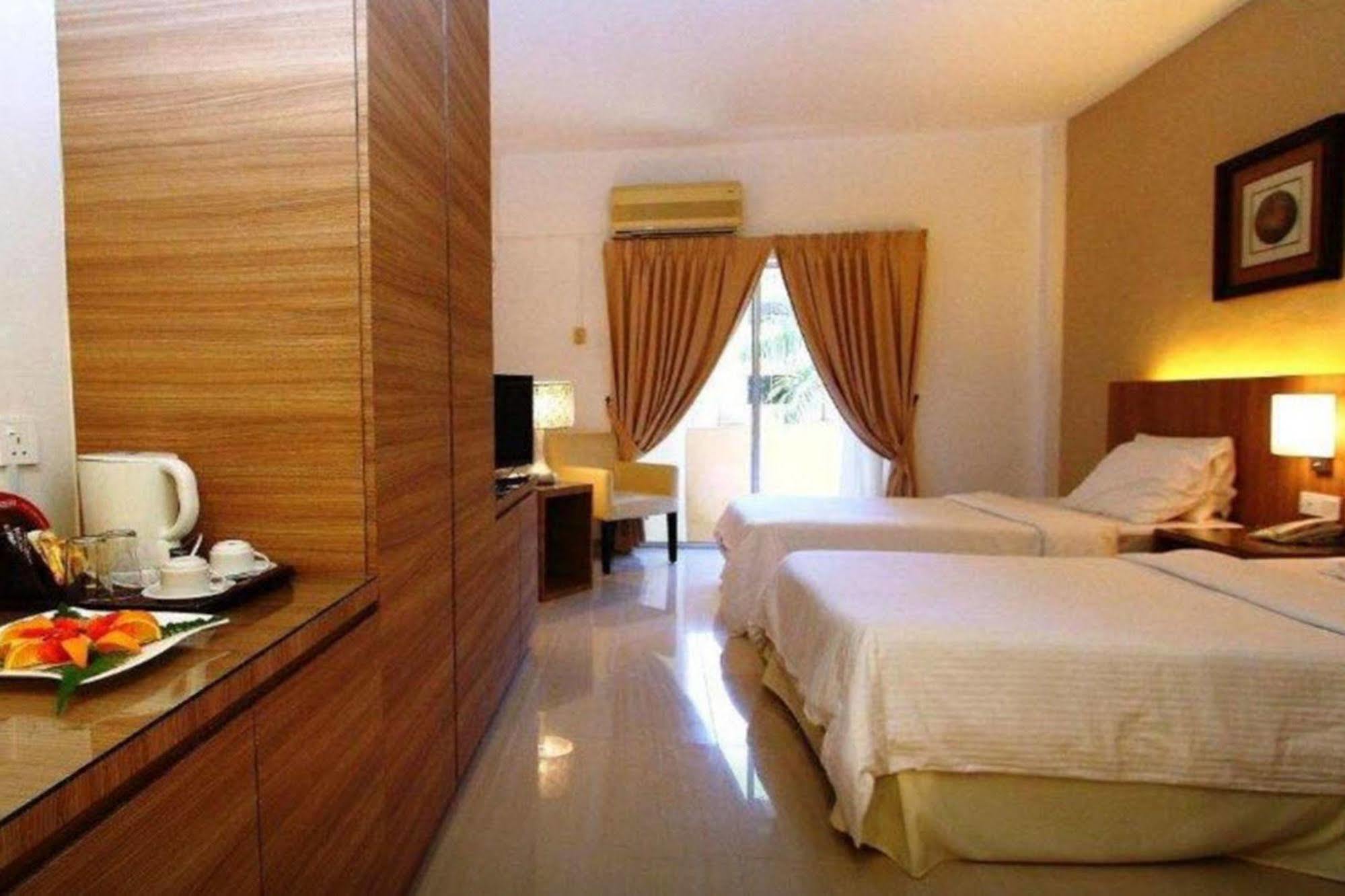 Rompin Beach Resorts Kuala Rompin Εξωτερικό φωτογραφία