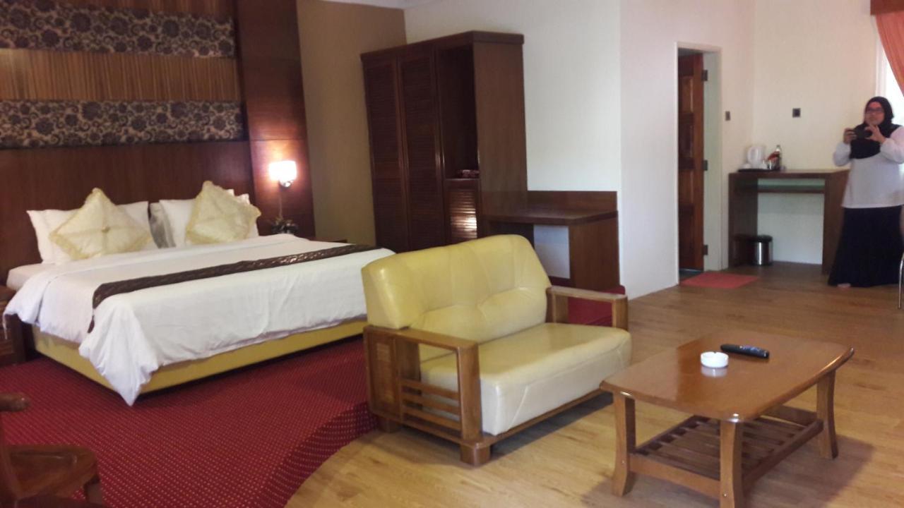 Rompin Beach Resorts Kuala Rompin Εξωτερικό φωτογραφία